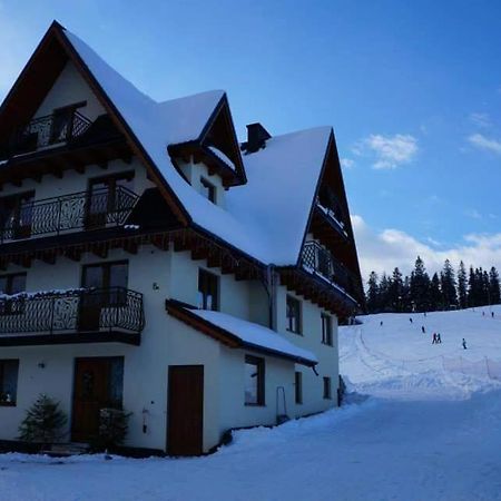 Апартаменты Gosciniec Polana Blociska Мале-Цихе Экстерьер фото